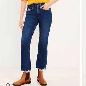 EUC! High Rise Kick Crop - 26